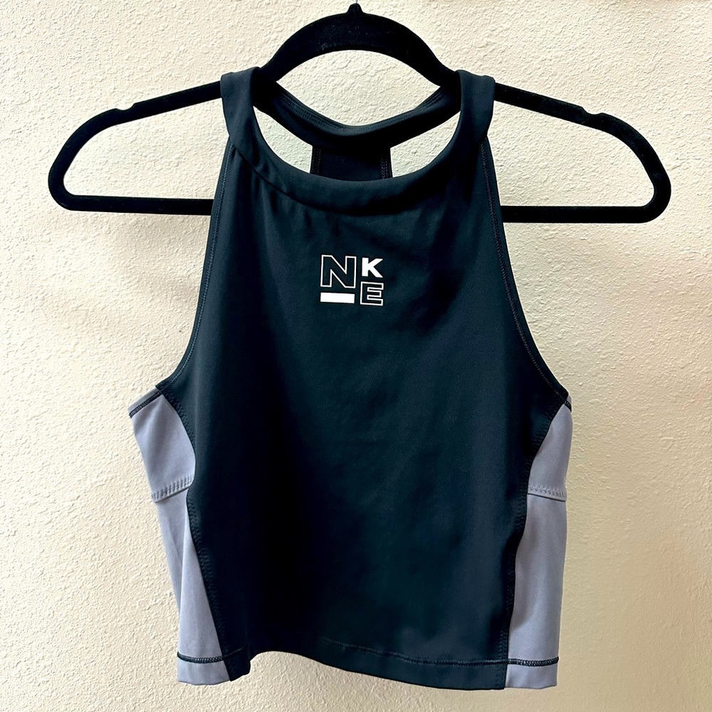 Nike - Crop top tank